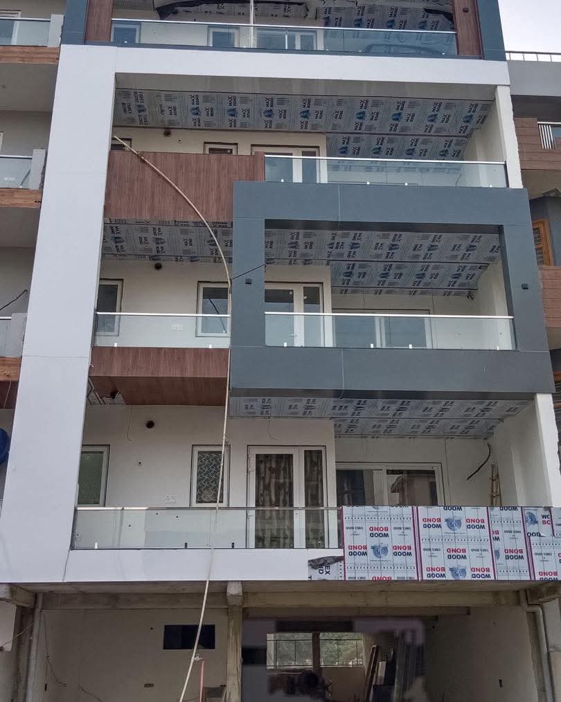 Premium exterior by Blue Sea Interior Design